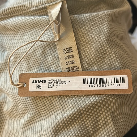 SKIMS Soft Lounge Long Sleeve Small NWT - Picture 4 of 4